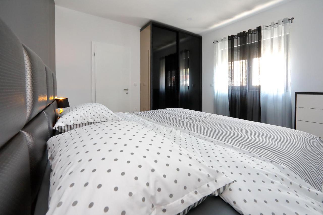 Apartmani More Бибине Екстериор снимка