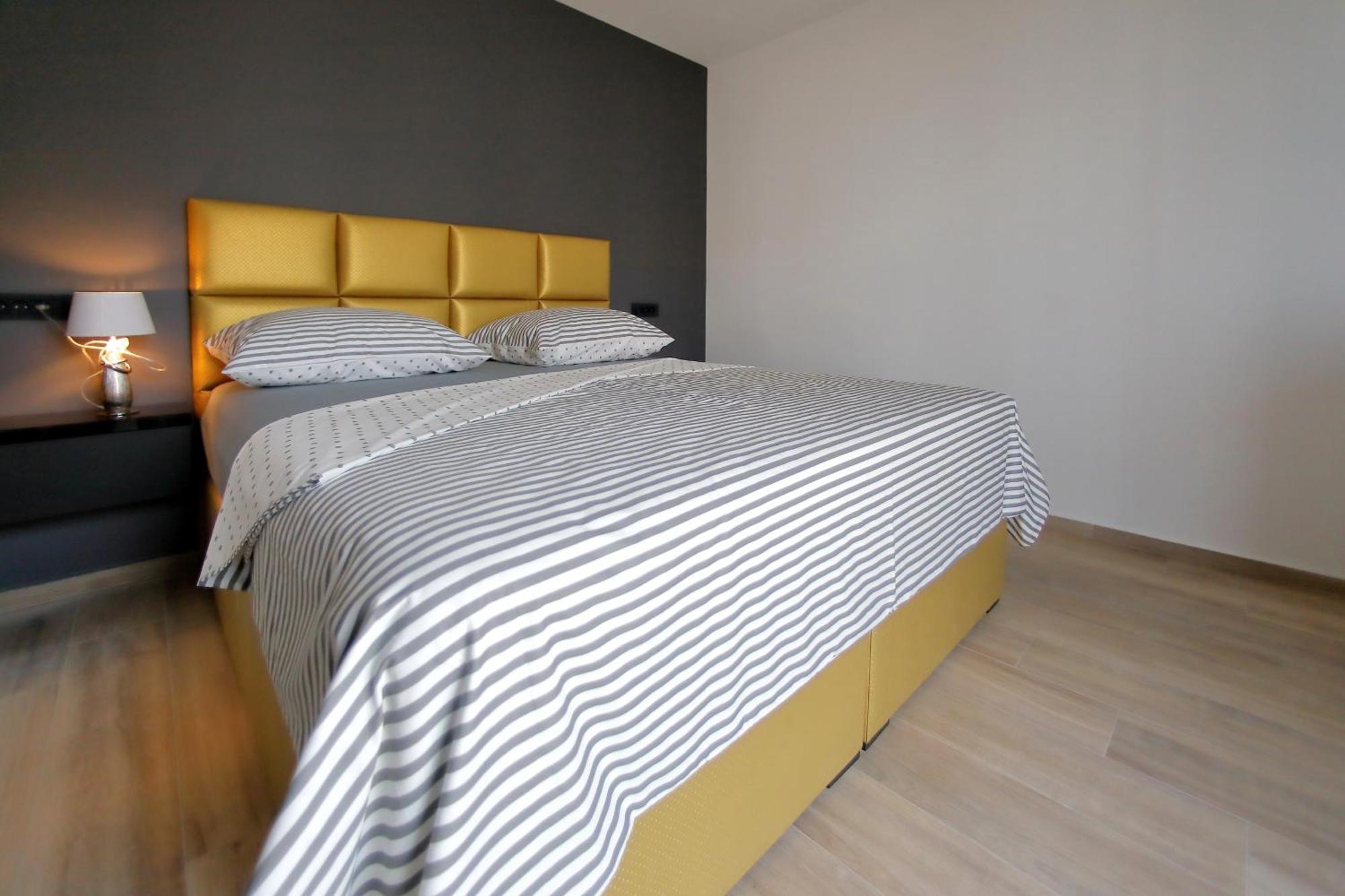 Apartmani More Бибине Стая снимка